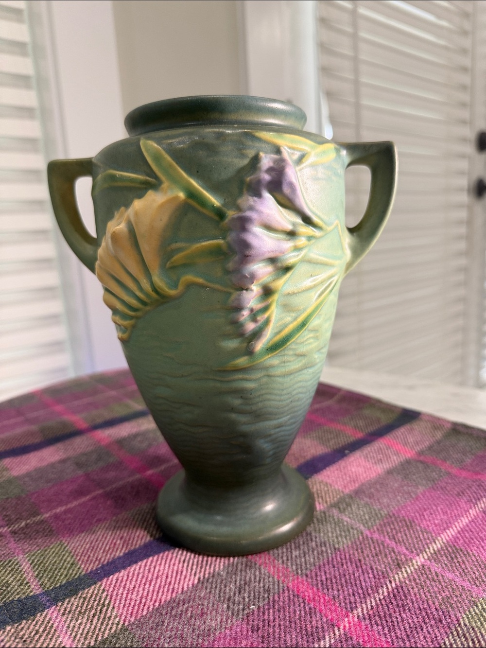 Vintage Roseville Freesia Vase 121-8 Green Double Handled Footed 1940s
